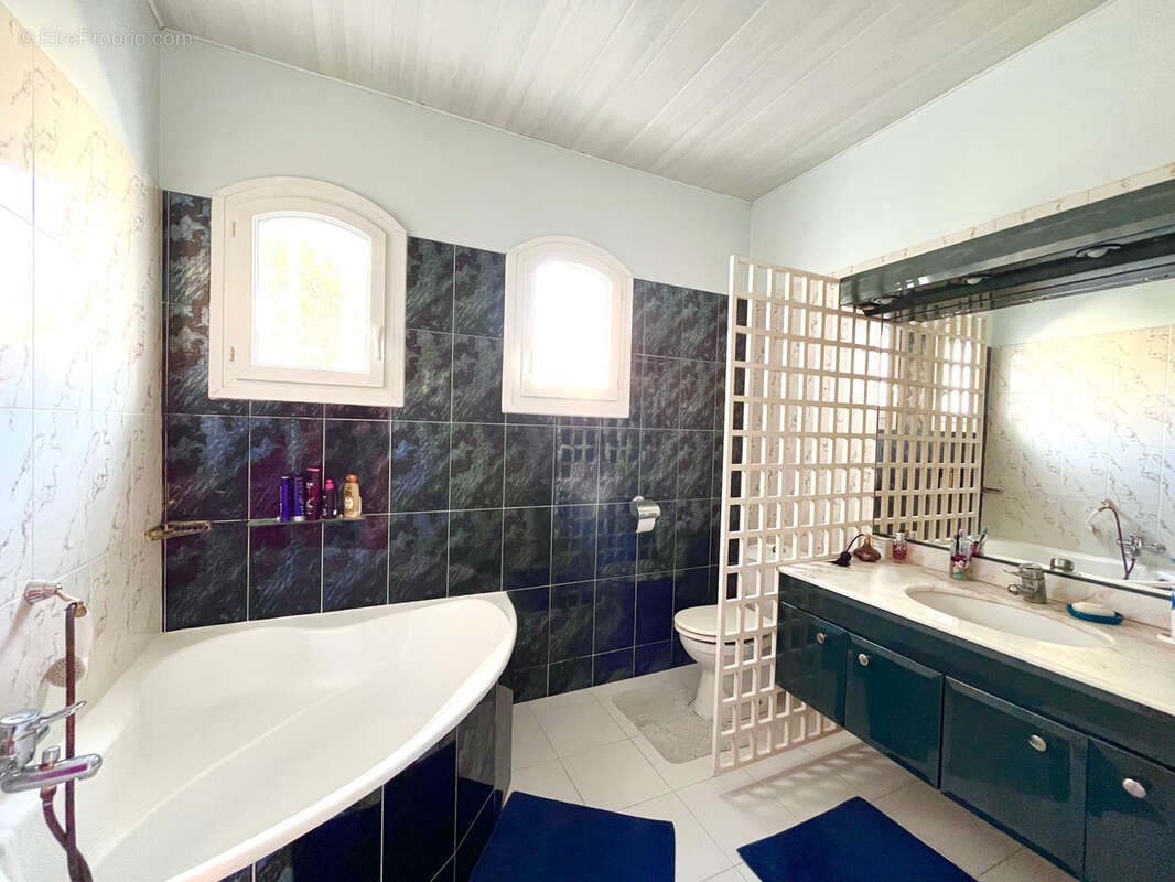 Maison à CARRY-LE-ROUET