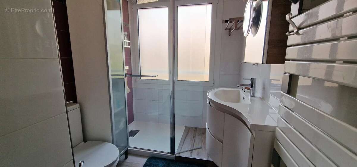 Appartement à ROQUEBRUNE-CAP-MARTIN