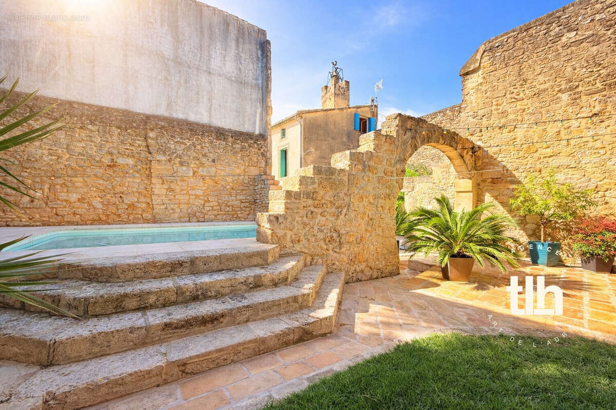 Maison à LANSARGUES