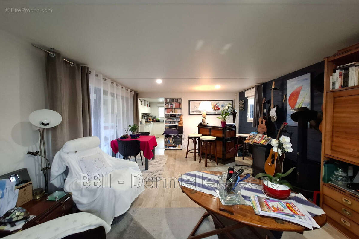 Maison 51 m² à Caurel  - photo 3