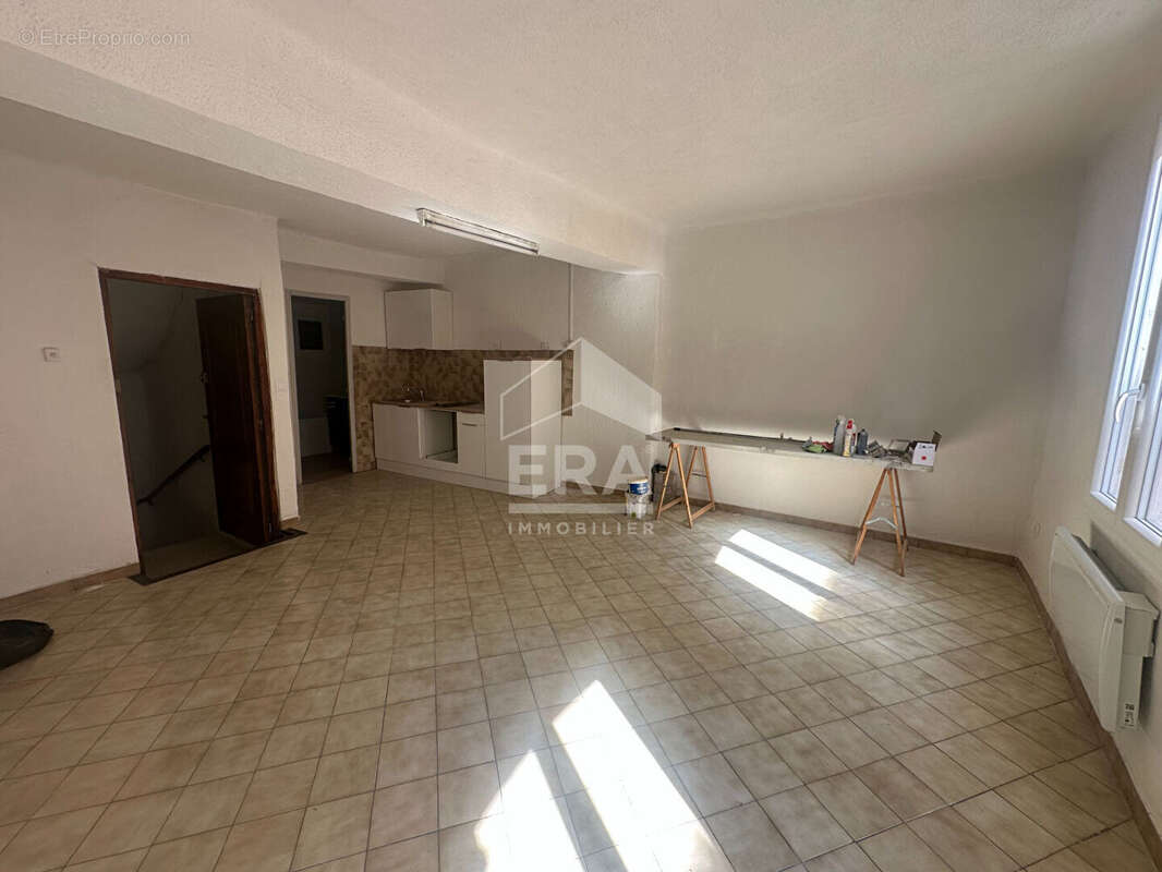 Appartement à SAINT-MAXIMIN-LA-SAINTE-BAUME