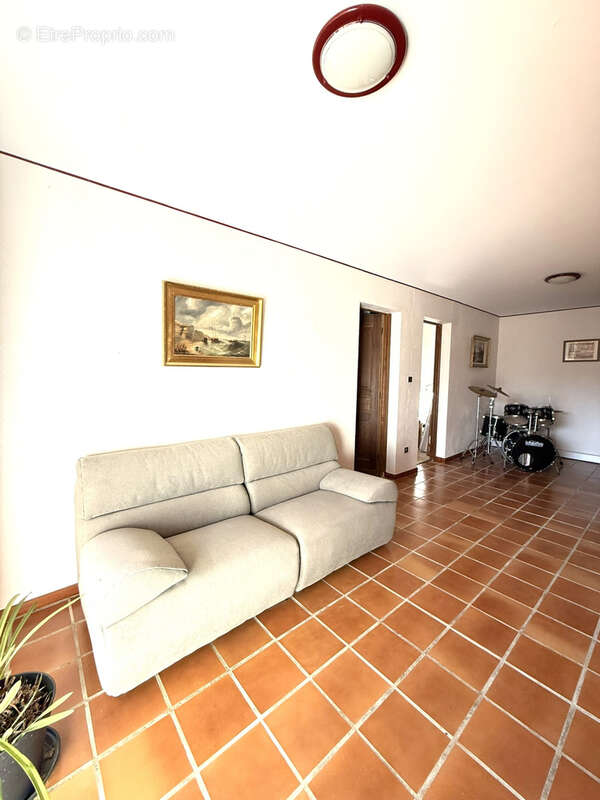 Maison à VIGOULET-AUZIL