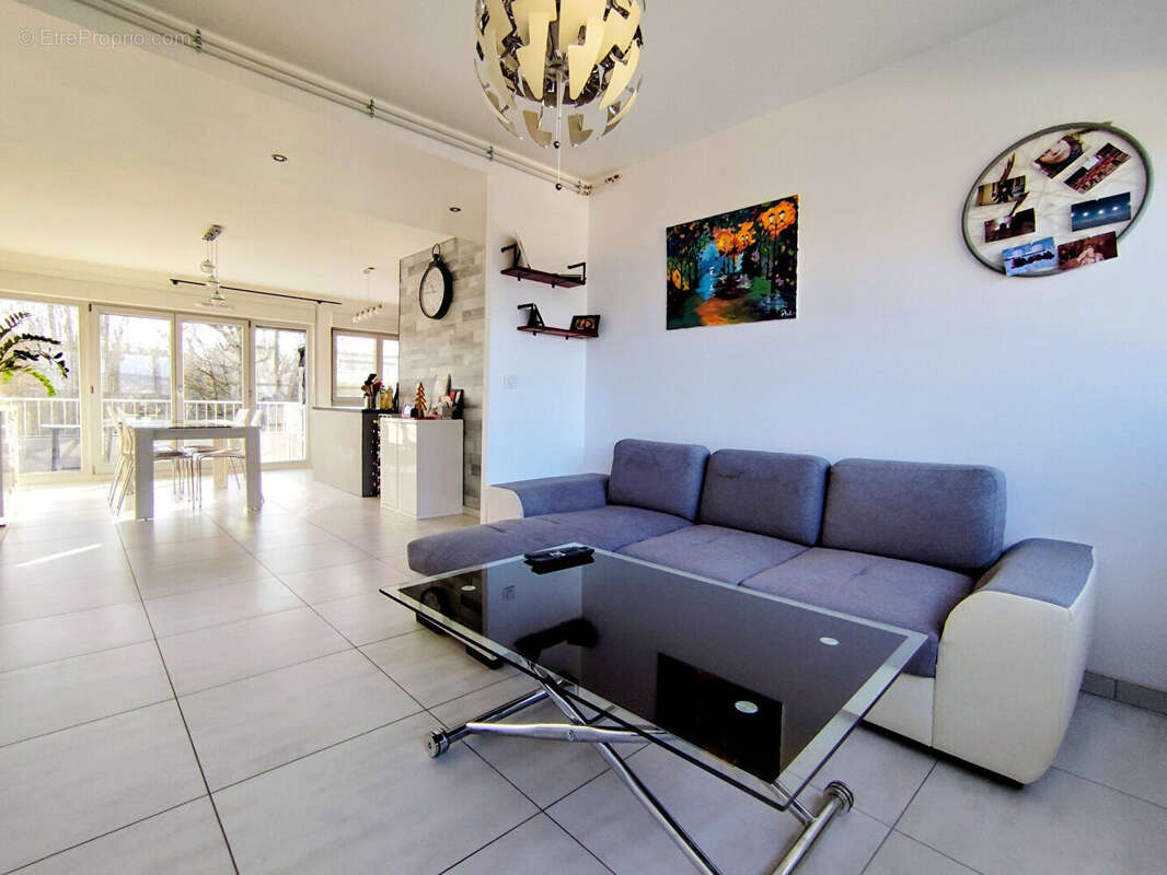 Appartement à JARVILLE-LA-MALGRANGE