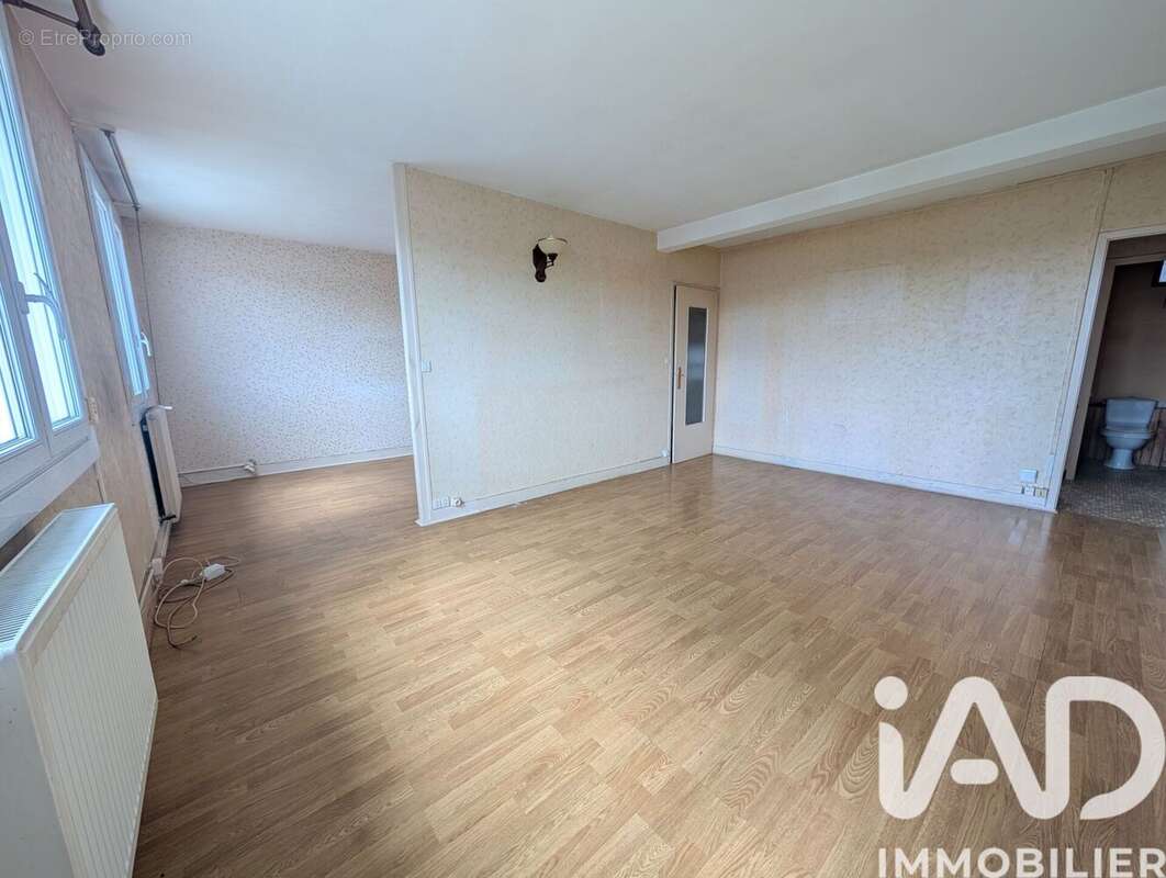 Photo 7 - Appartement à SAINT-JEAN-DE-LA-RUELLE