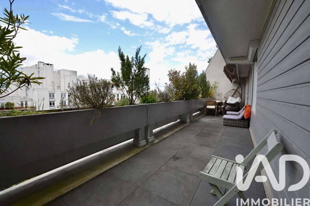 Photo 9 - Appartement à HOUILLES