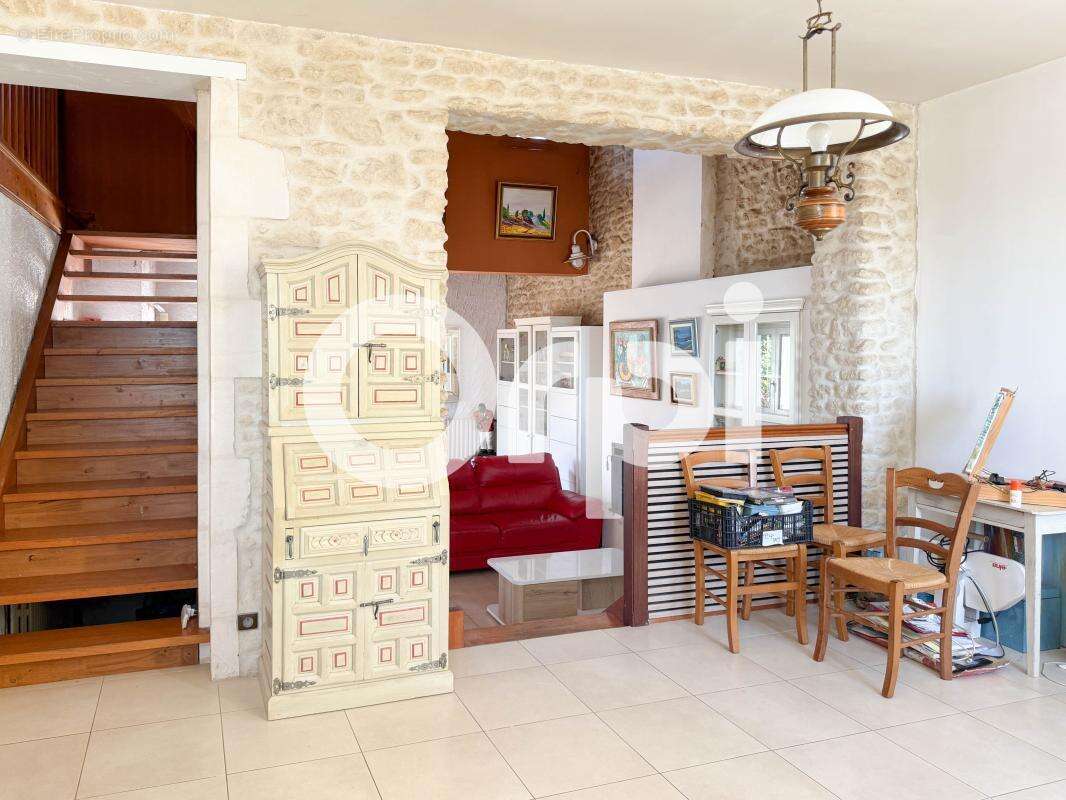 Maison à FOURAS