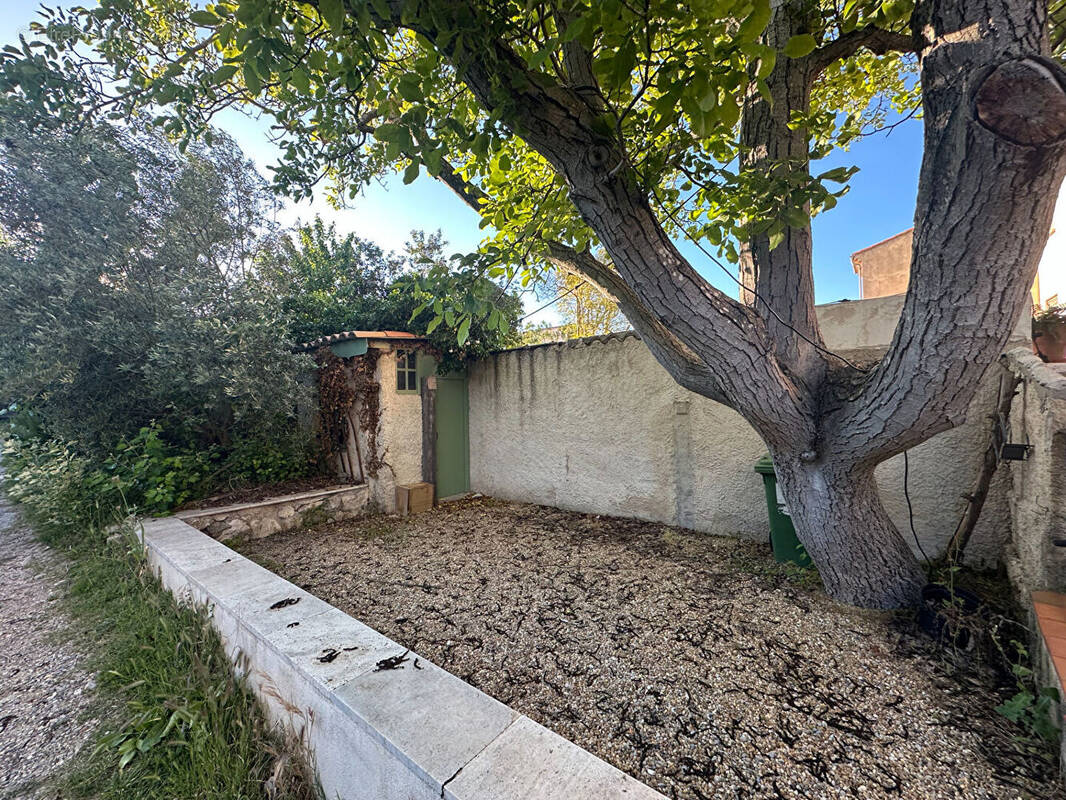 Appartement à VENELLES