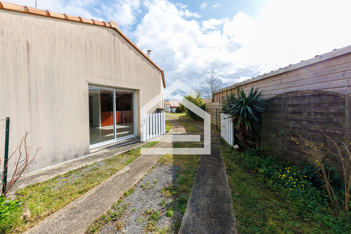 Maison à SAINT-MICHEL-CHEF-CHEF