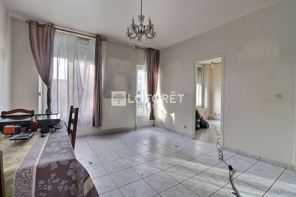 Appartement à SAINT-OUEN