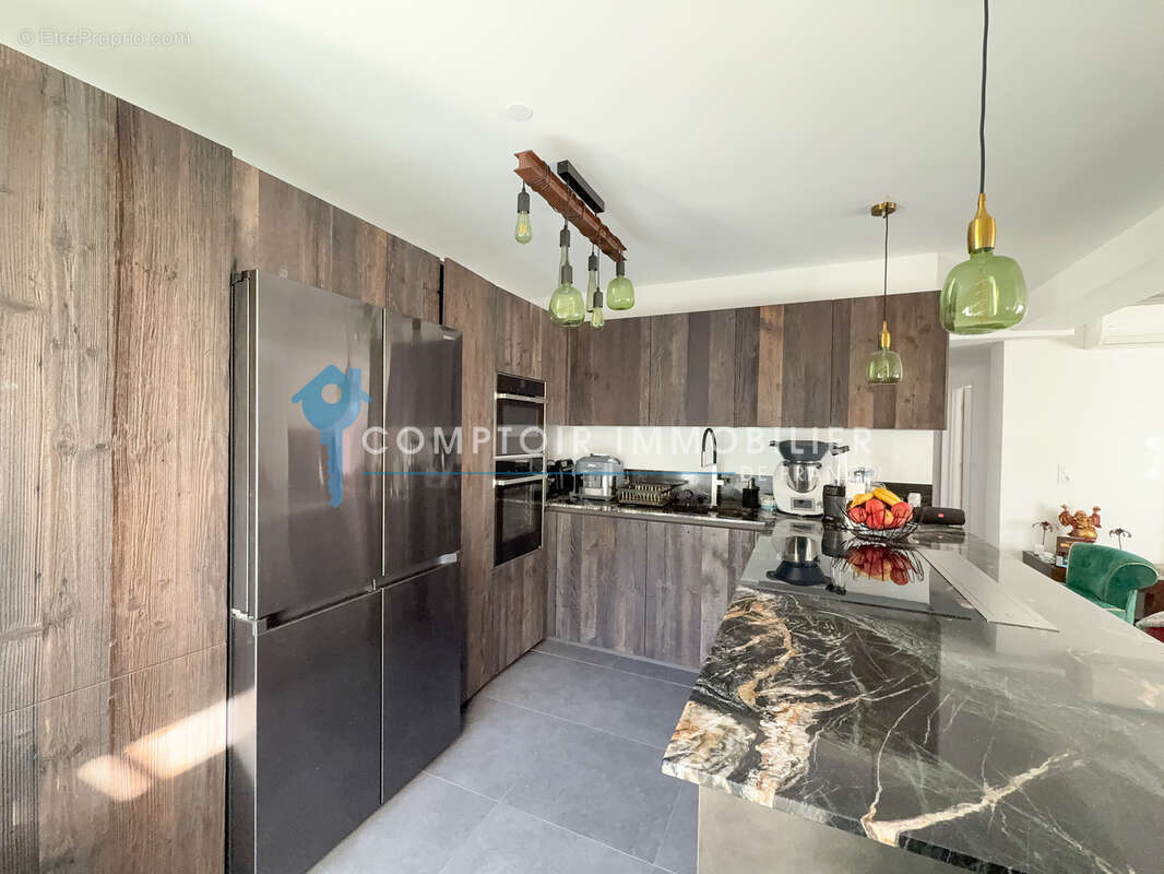 Appartement à CARRY-LE-ROUET