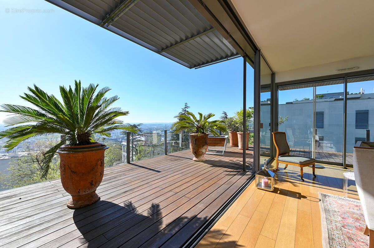 Appartement à LYON-5E