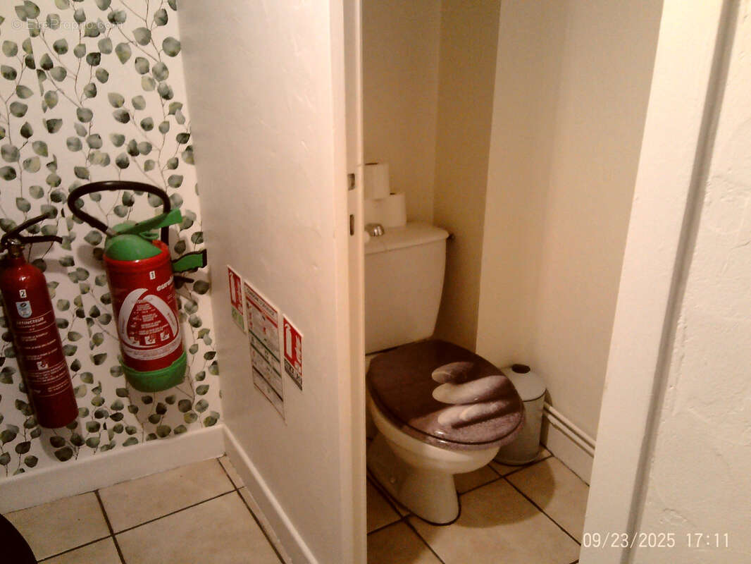 Commerce à LA CHARITE-SUR-LOIRE