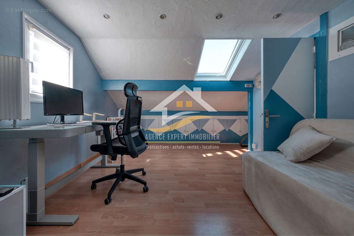 Maison à BALLAINVILLIERS