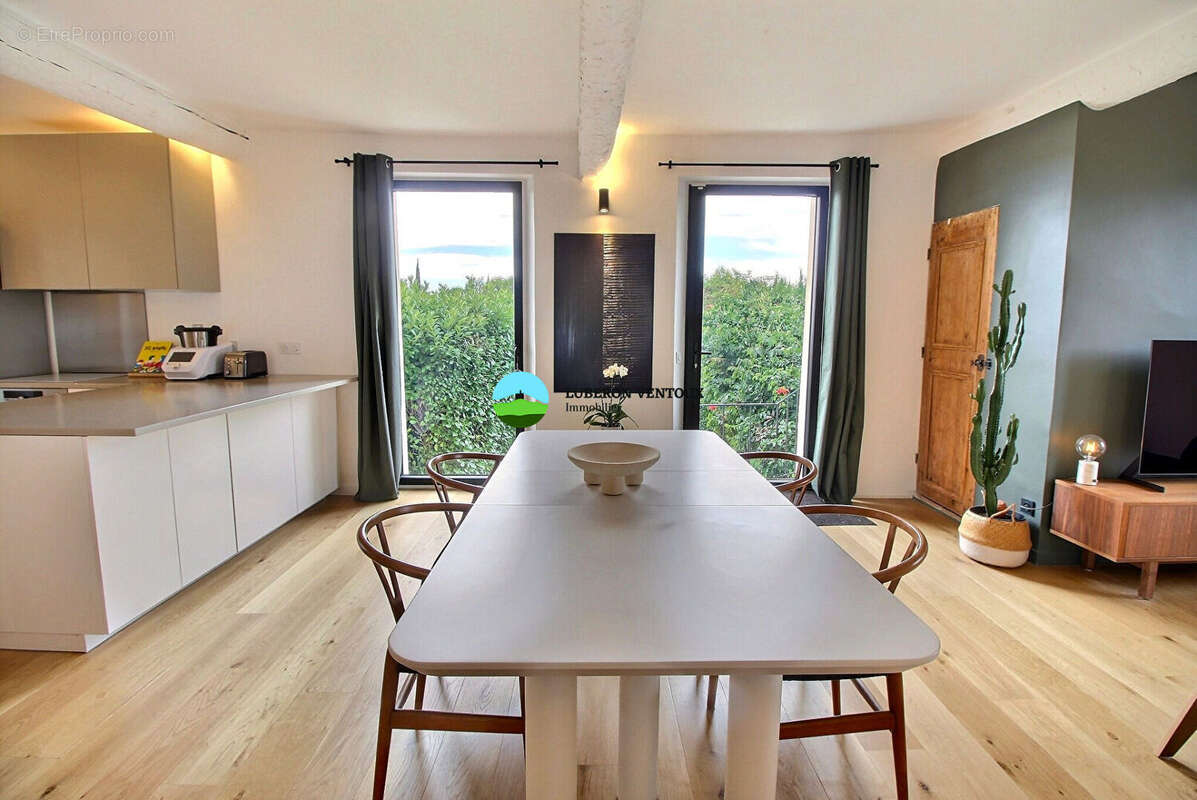 Maison à SAINT-PIERRE-DE-VASSOLS