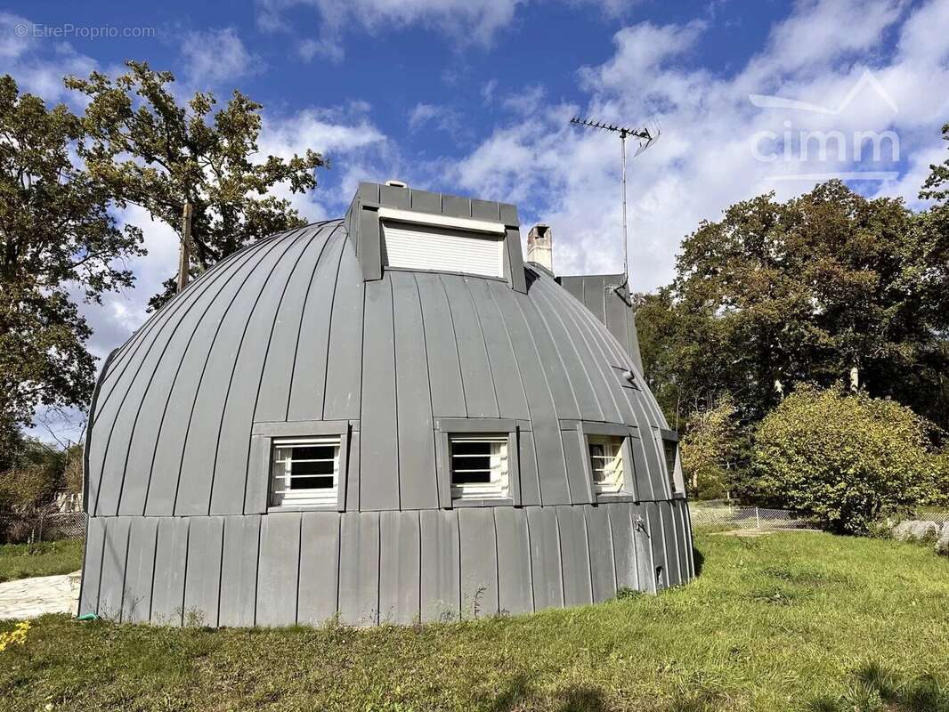 Maison à CONGIS-SUR-THEROUANNE