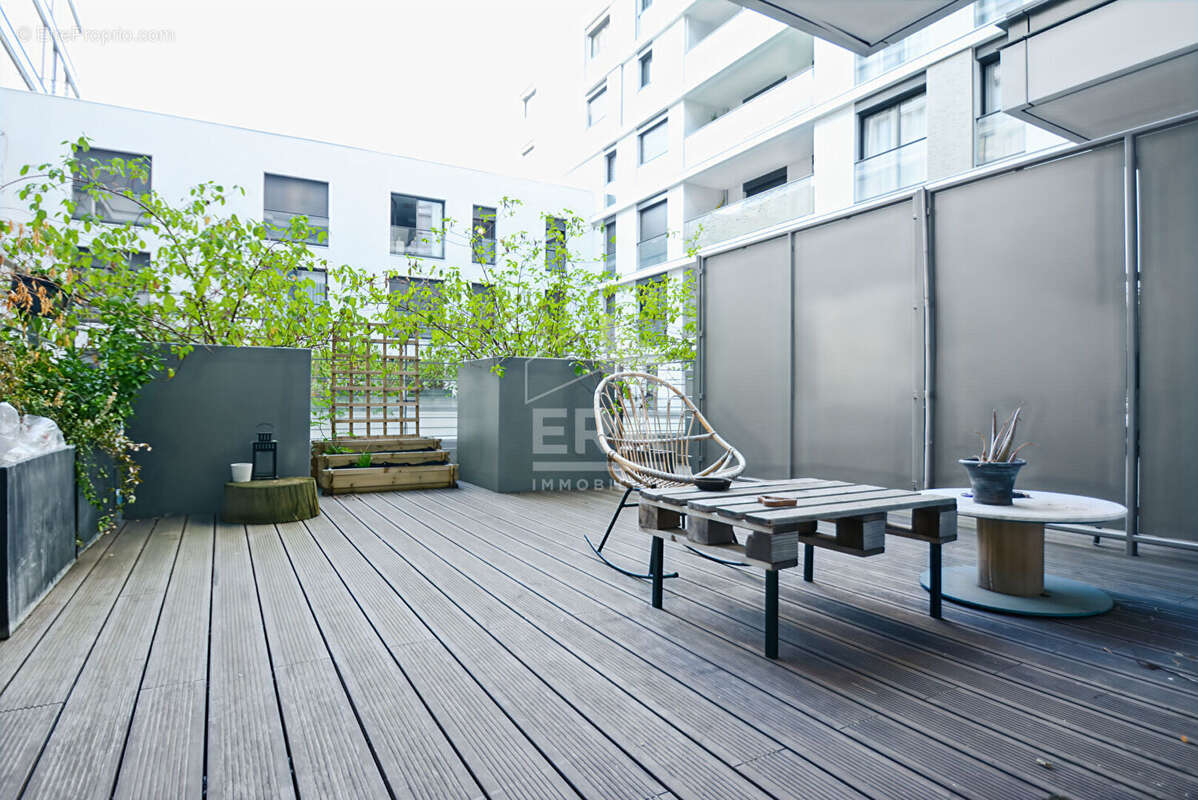 Appartement à ISSY-LES-MOULINEAUX