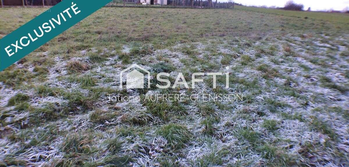 Photo 2 - Terrain à SAINT-SULPICE-LE-GUERETOIS