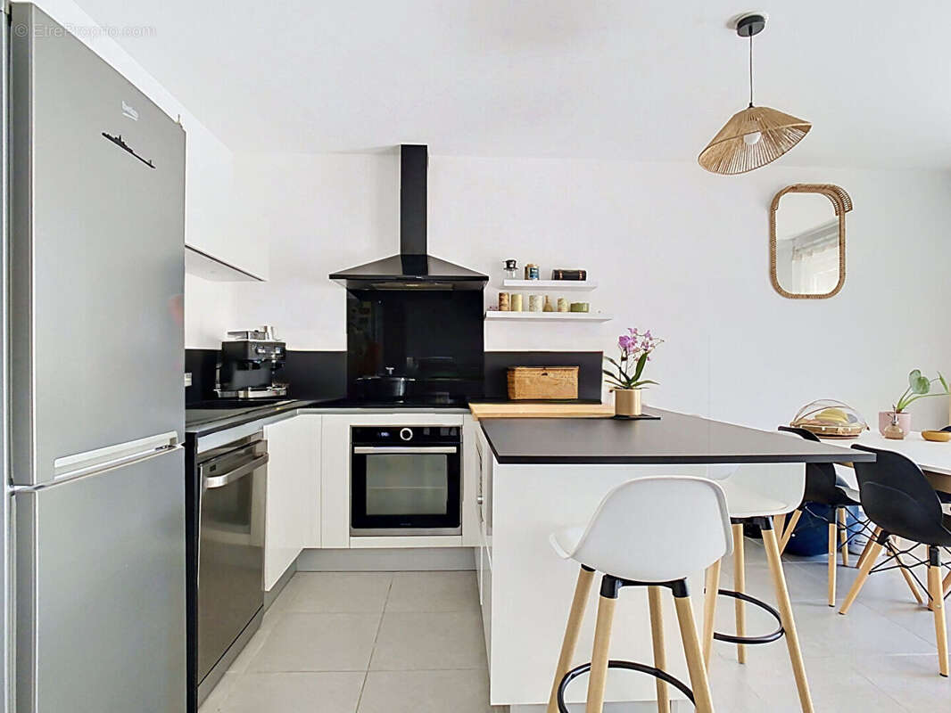 Appartement à VITROLLES