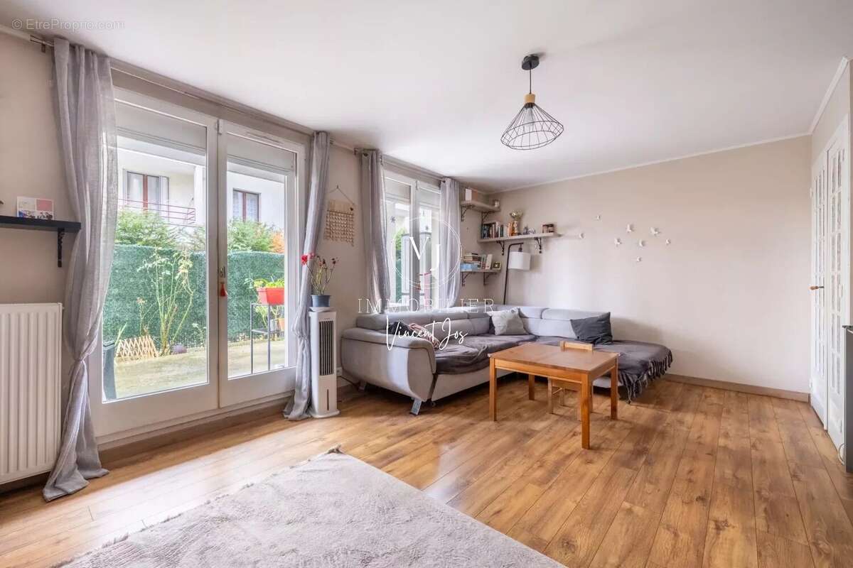 Appartement à BEZONS