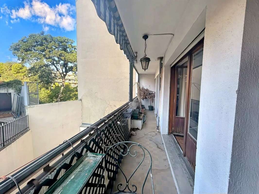 Appartement à MARSEILLE-8E