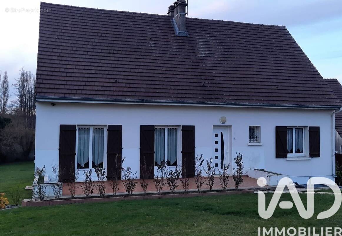 Photo 1 - Maison à ULLY-SAINT-GEORGES