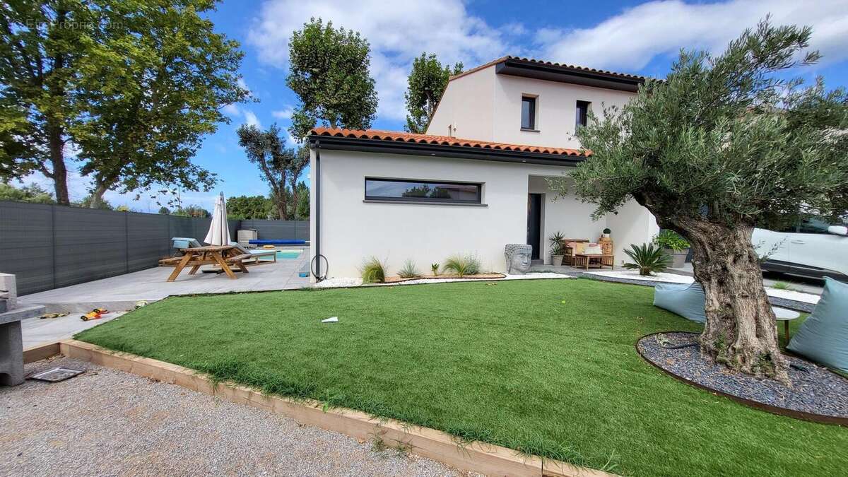 Photo 2 - Maison à SAINT-CYPRIEN
