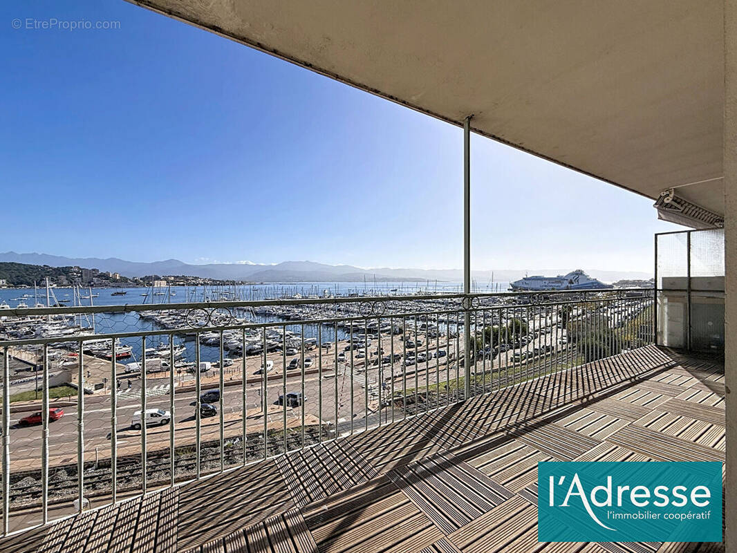 Appartement à AJACCIO