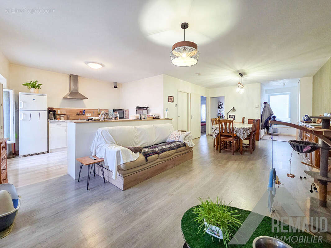 Appartement à AIZENAY