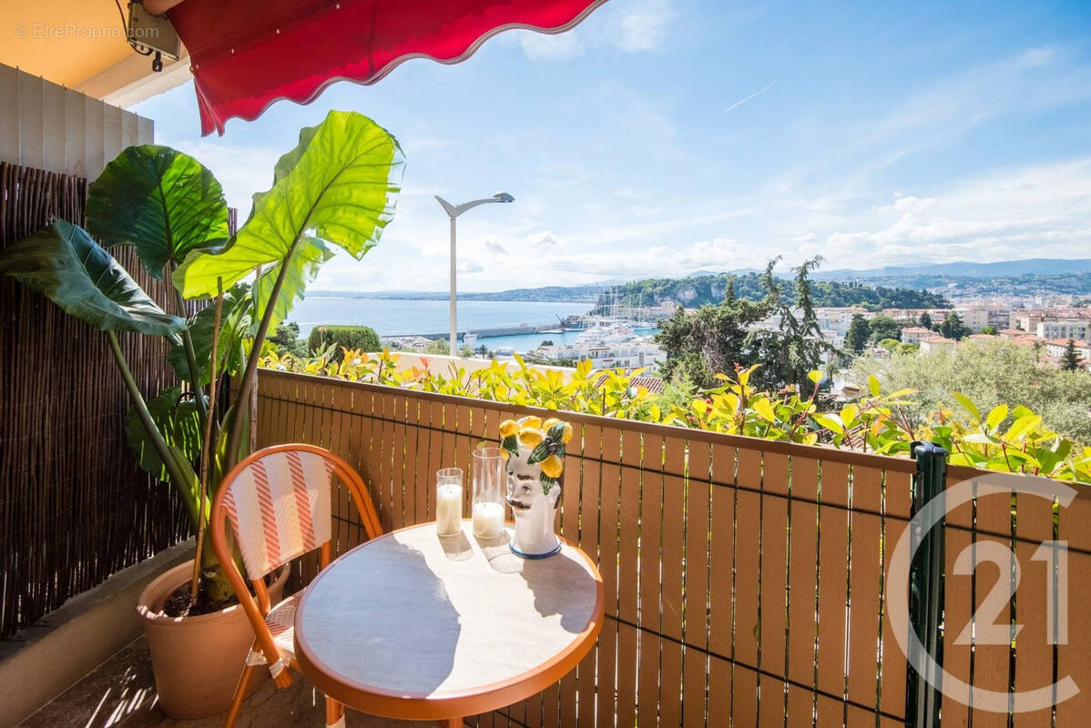 Appartement à NICE