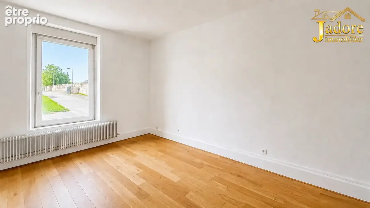Appartement rez de chaussee + petite terrasse - photo 11