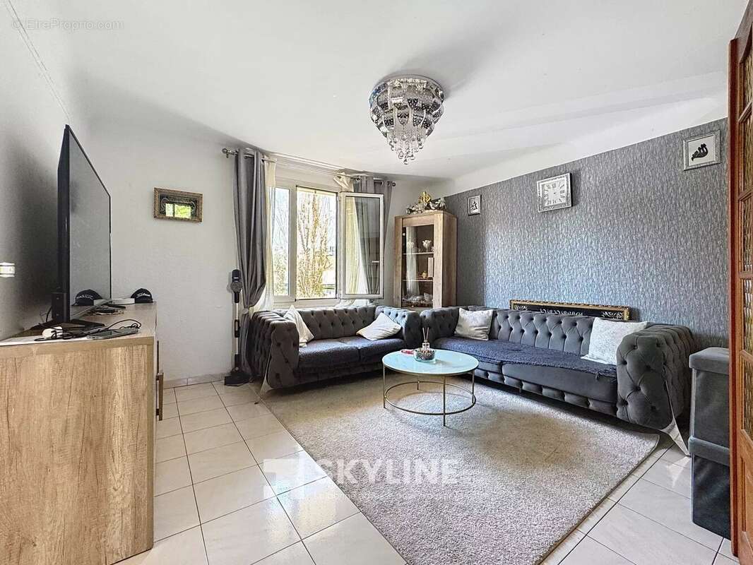 Appartement à MARSEILLE-9E