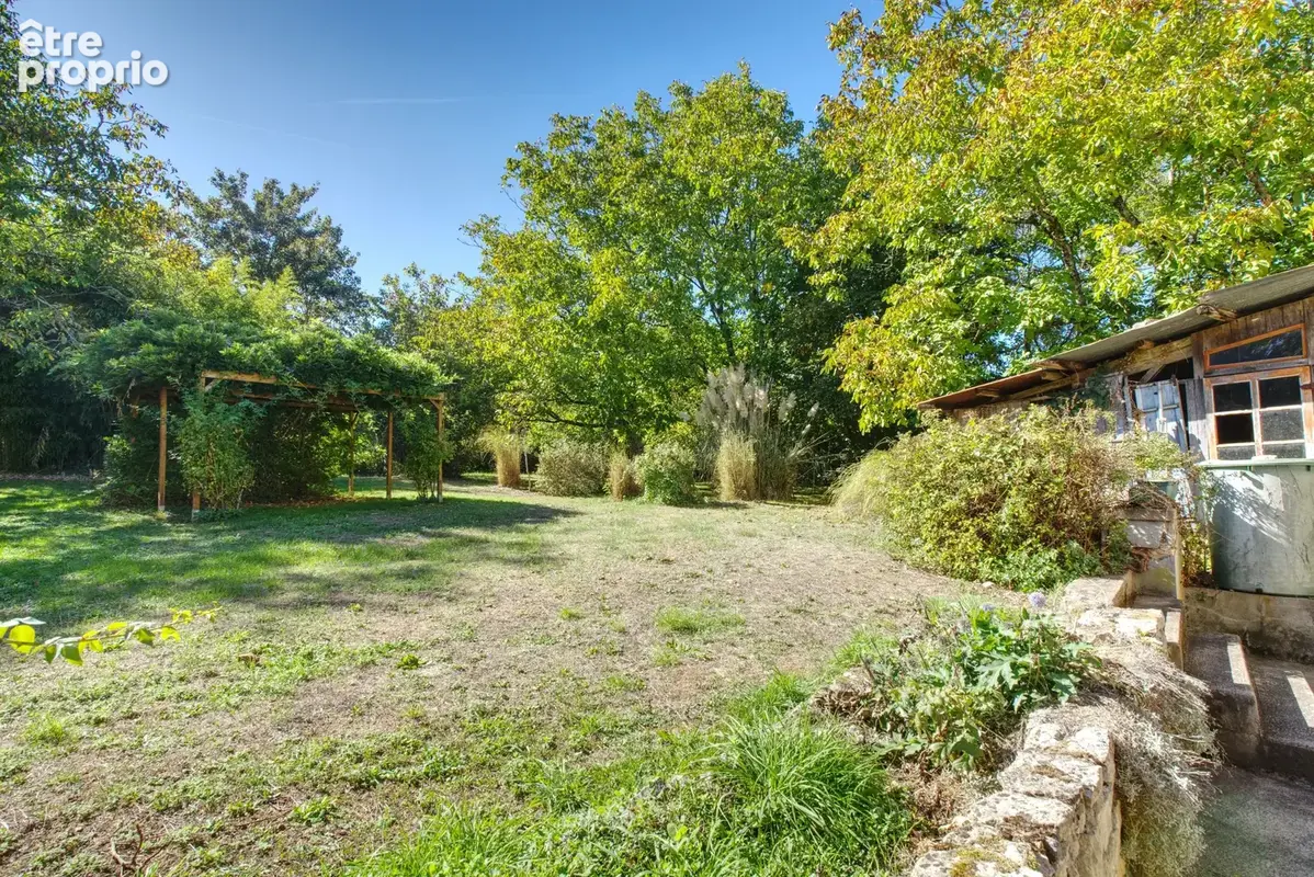 Belle et grande maison de 4 chambres, grand garage et atelier, proche de Ruffec - photo 11