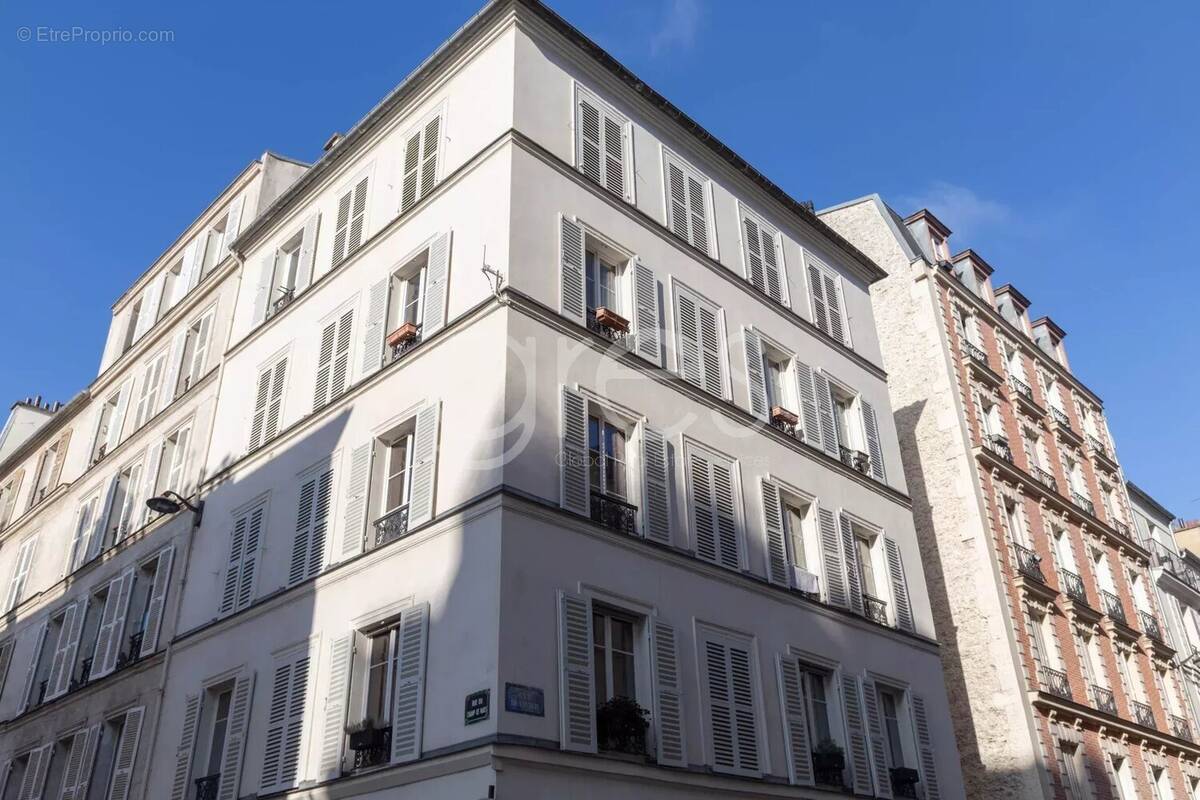 Appartement à PARIS-7E