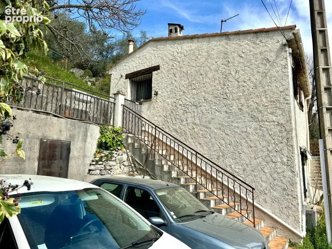 Maison 4 pièces 90 m² à vendre à Tourrette-Levens (06690) - photo 7