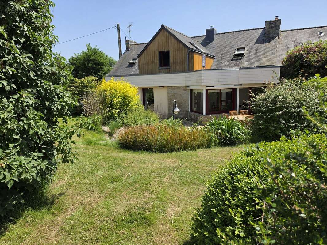 Maison à SAINT-RIEUL