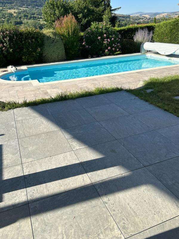 Maison à LES MARTRES-DE-VEYRE