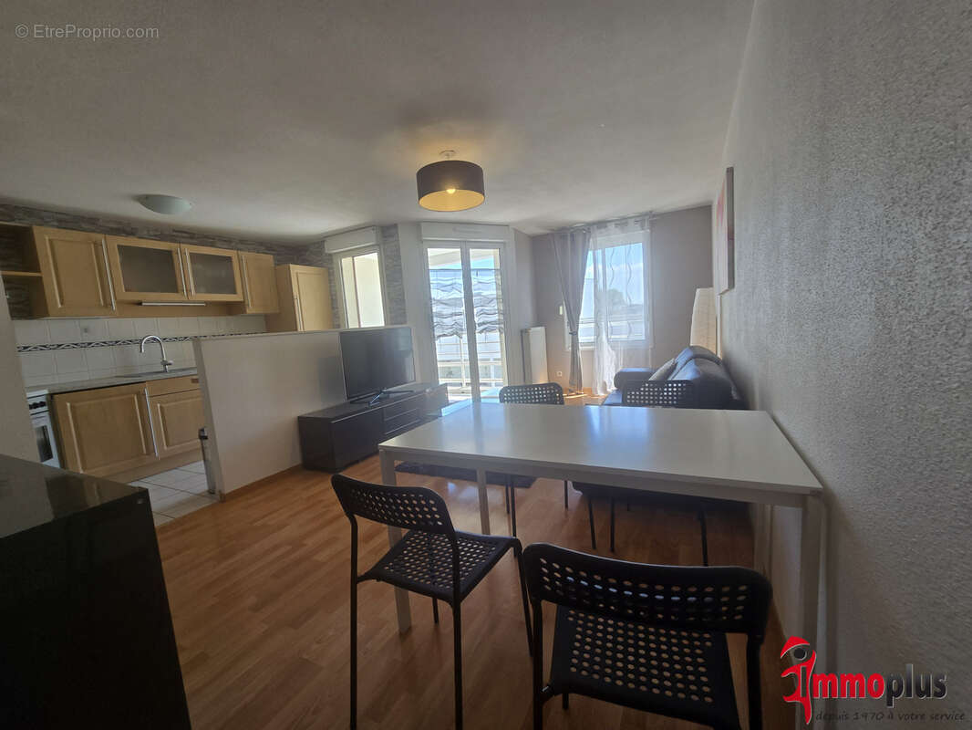 Huningue : très bel appartement F3 meublé 70 m2 avec un balcon et un garage - photo 2
