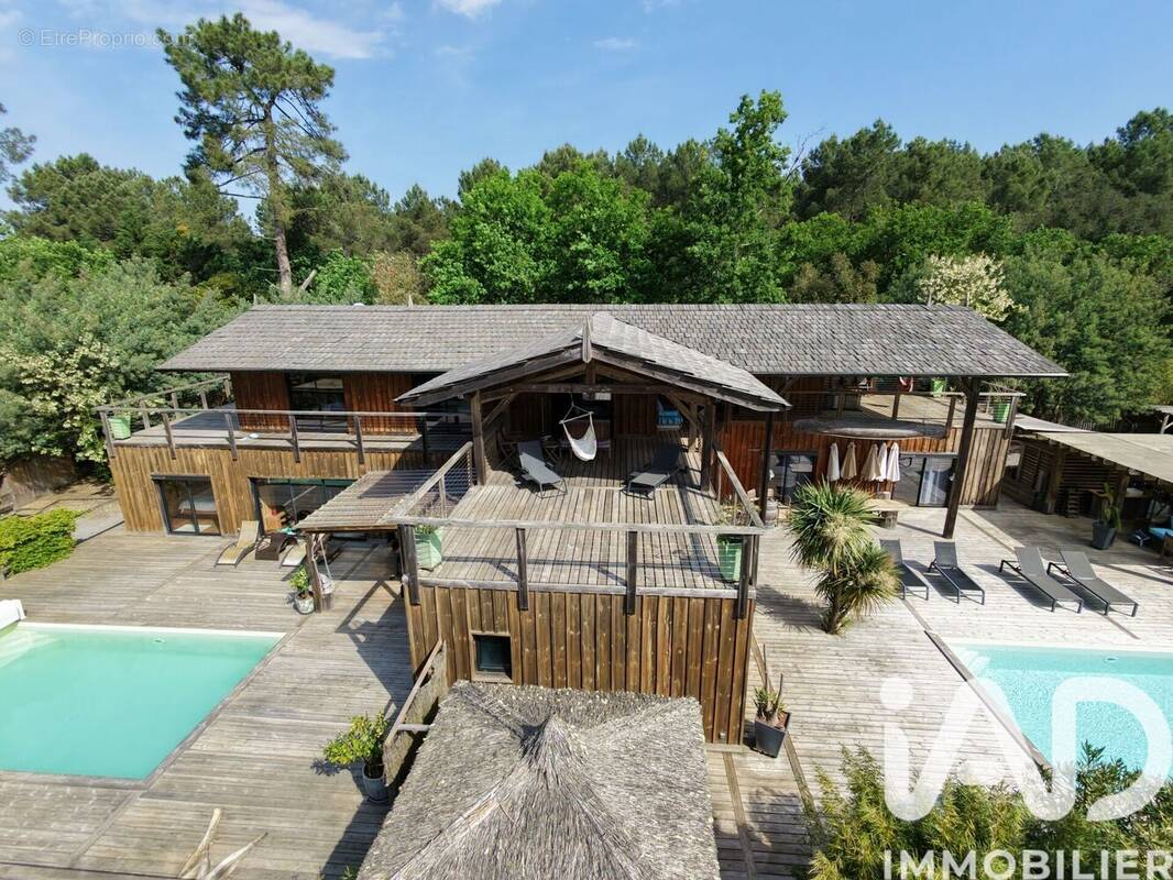 Photo 1 - Maison à LACANAU