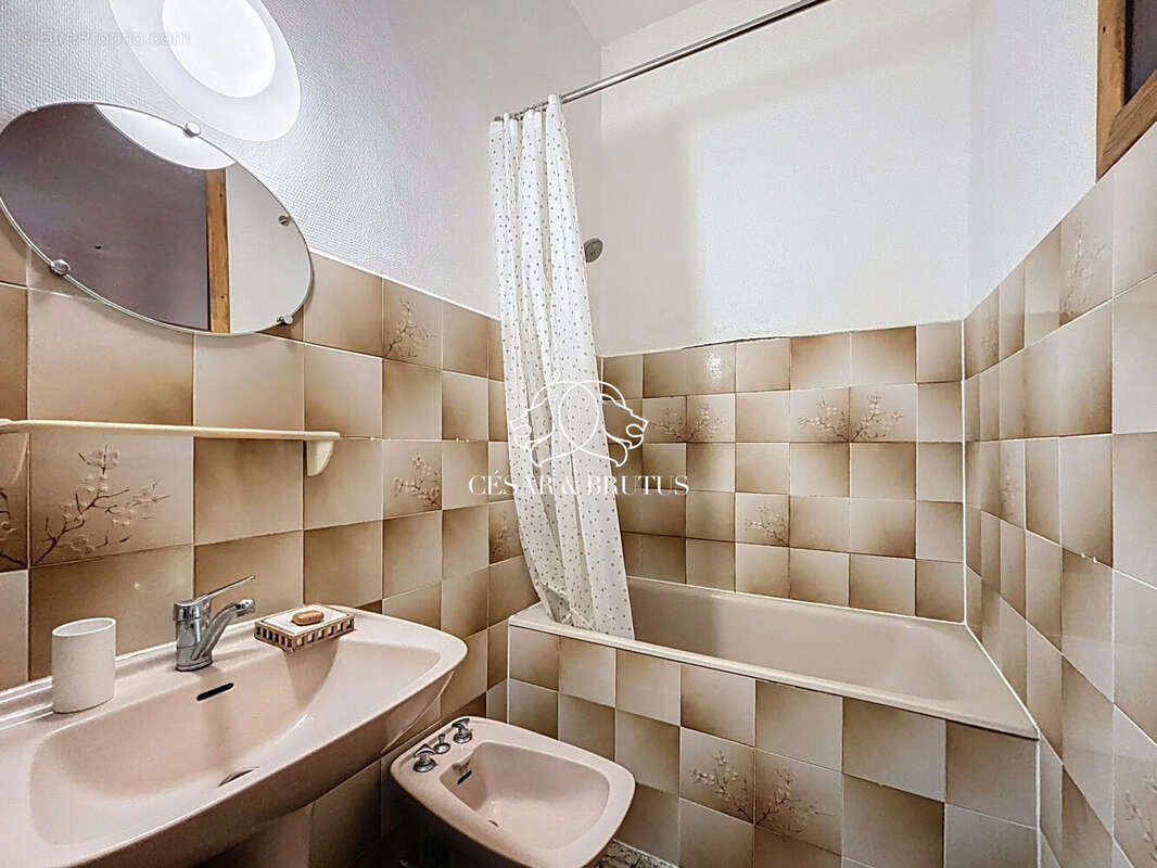 Appartement à LYON-3E