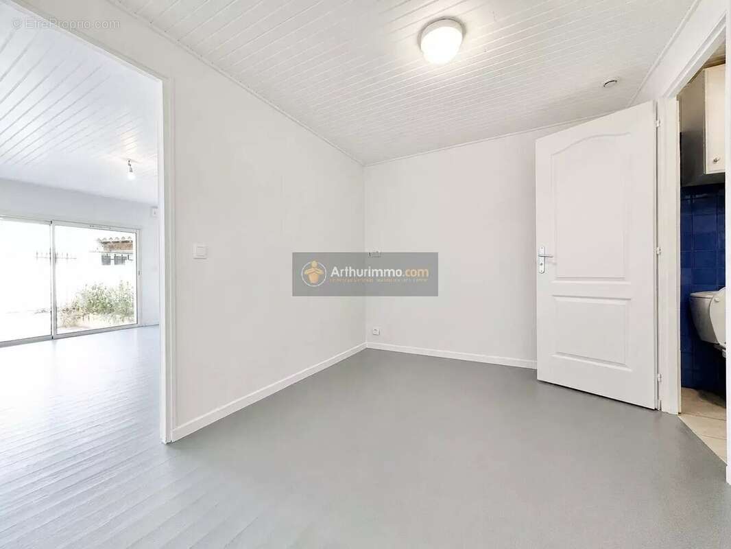 Appartement à LES ISSAMBRES