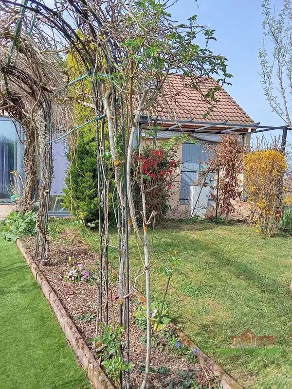 Maison à NERIS-LES-BAINS