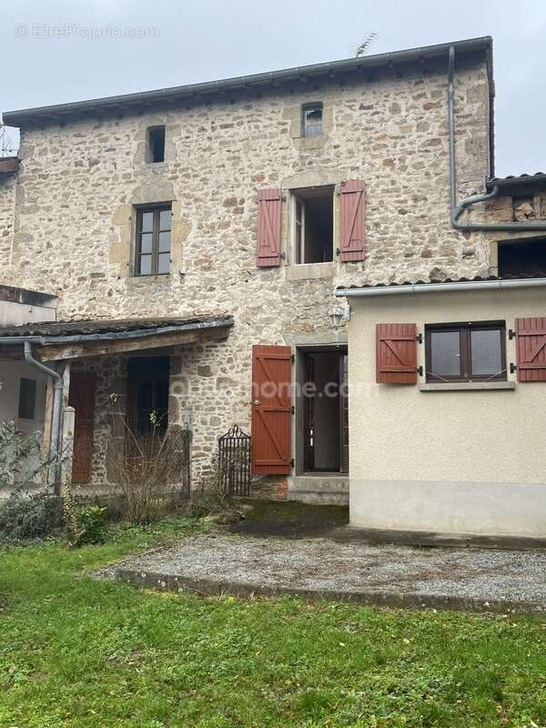 Maison à VILLEFAVARD