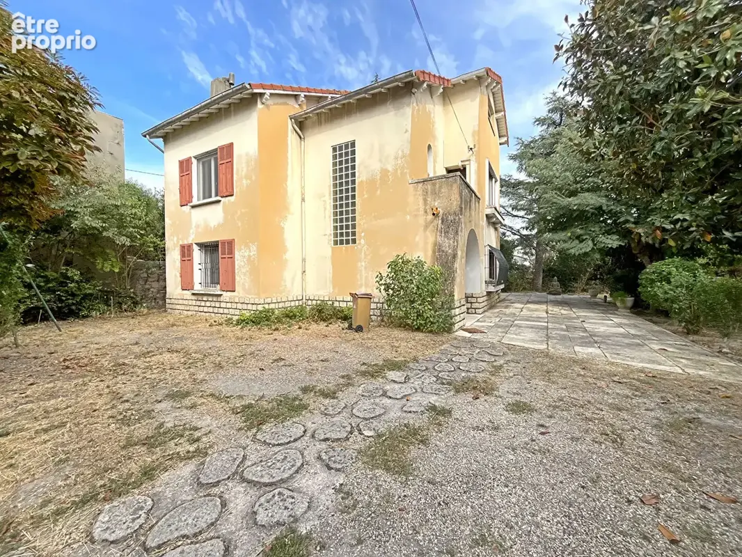 Monplaisir - maison de caractère avec jardin de 835 m² à 5 minutes des arènes - photo 17