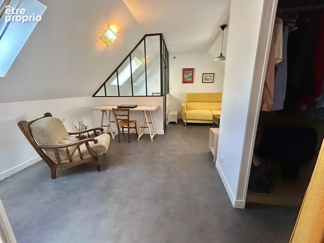 Immeuble de rapport  Quimper Kerfeunteun  Local commercial loué + 2 T2 réunis en un T3 - photo 2