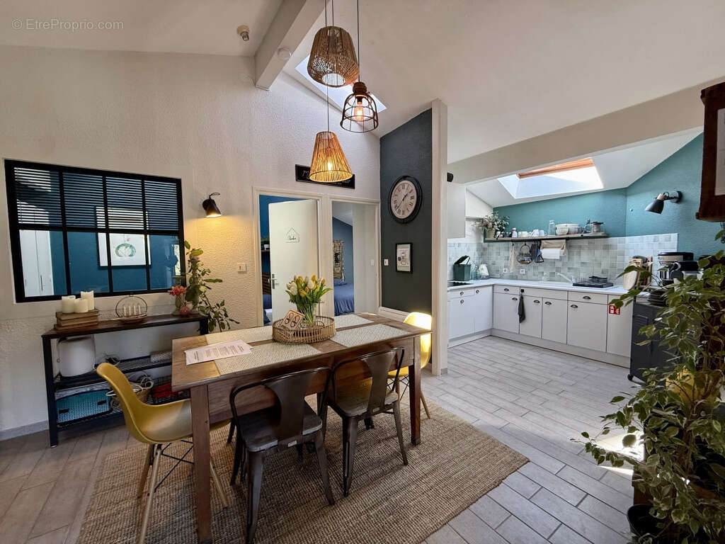 Maison à PRIVAS