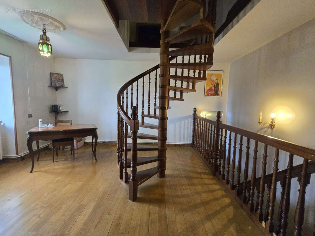 Maison à VILLAMBLARD