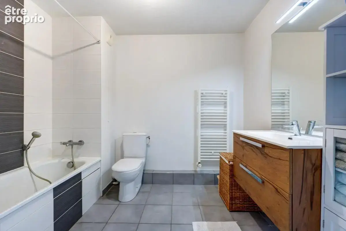 Appartement 1 pièce de 35 m² situé à Lyon 8 vendu loué - photo 8
