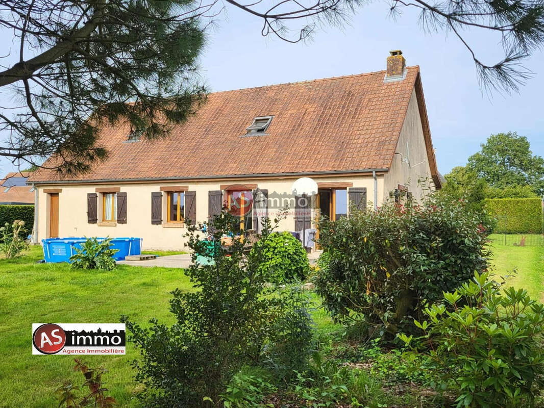 Maison à SAINT-OUEN-LE-MAUGER