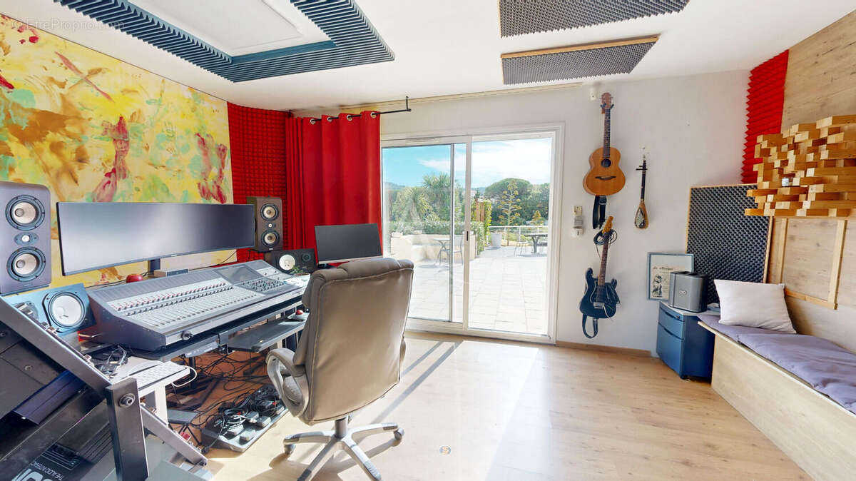 Maison à CARCASSONNE