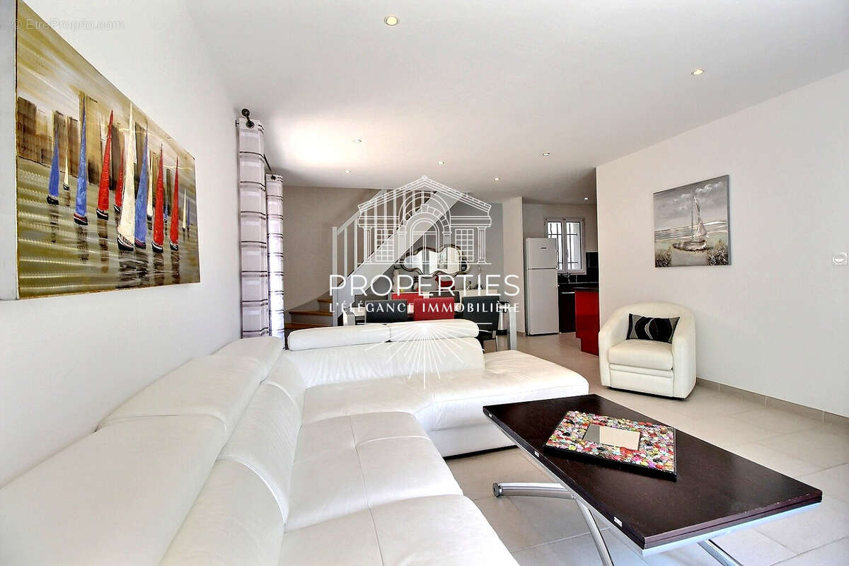 Bormes - maison 88m² + dépendance 20m² - 3 chambres - piscine - photo 4